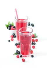 cranberry juice and berries