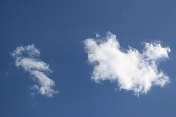 Nuages dans un ciel d'été 8