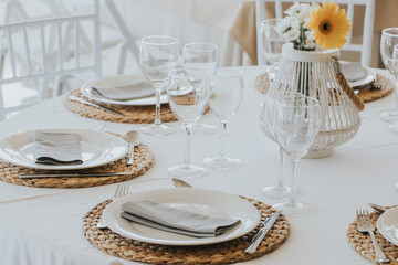 montaje de mesa almuerzo cena boda 