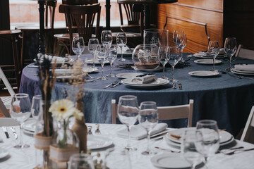 montaje de mesa almuerzo cena boda 