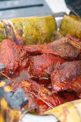 barbacoa de picaña en hoja de agave y a carbón.

 
