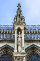 Naklejka premium Fragments of northern portal of Notre-Dame de Reims cathedral (Our Lady of Reims, 1275). Reims, Champagne-ardenne, France. 