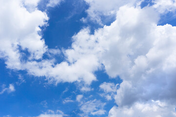 Obraz na płótnie Canvas landscape of blue sky and clouds background 