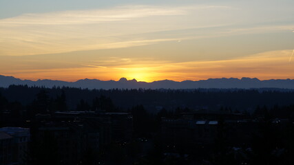 sunrise over cascades