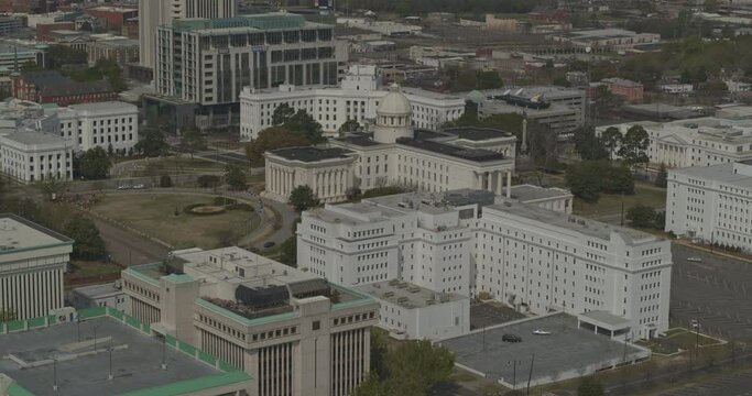 Montgomery Alabama Aerial v14 Birdseye view on backside of Capitol Building rising up to beautiful downtown cityscape with river and Air Force Base in background - DJI Inspire 2, X7, 6k - March 2020