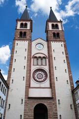 Fototapeta na wymiar Würzburg Cathedral fo Saint Kilian