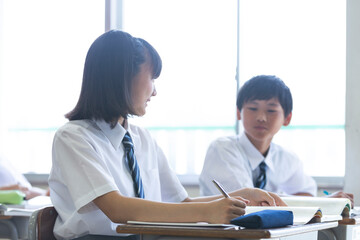 中学生の授業風景
