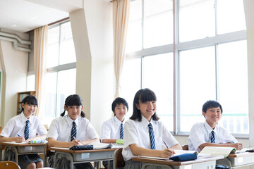 中学生の授業風景
