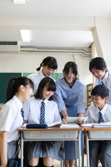 中学生の授業風景
