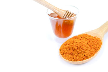 Turmeric powder and honey