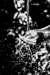 splashing water when washing hands