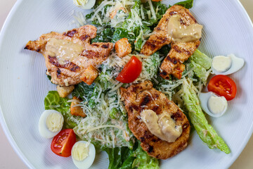 Caesar salad with chicken