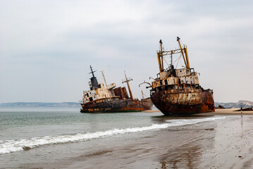 Fototapeta premium Navio Abandonado