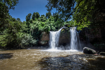 Fototapeta premium Heo Suwat Waterfall in Khao Yai National Park, Thailand.