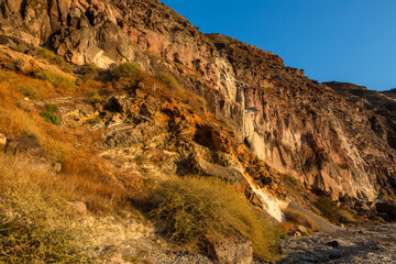 Obraz premium cliffs and rocks of santorini and nea kameni island
