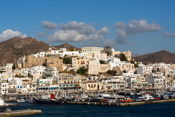Fototapeta na wymiar Naxos from the sea