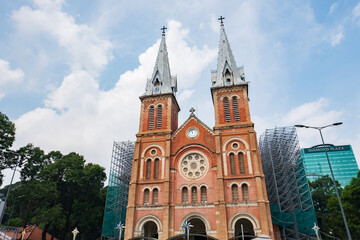 Obraz premium Notre-Dame Cathedral Basilica of Saigon in Vietnam
