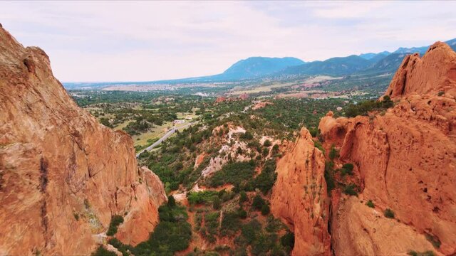 Garden of the gods, Colorado Springs, (Co, USA) - 4K Drone Footage