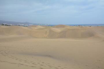 Fototapeta na wymiar sand dunes in gran canaria