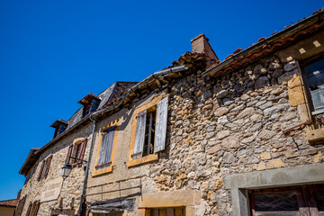 Dans le village de Peyrusse-le-Roc