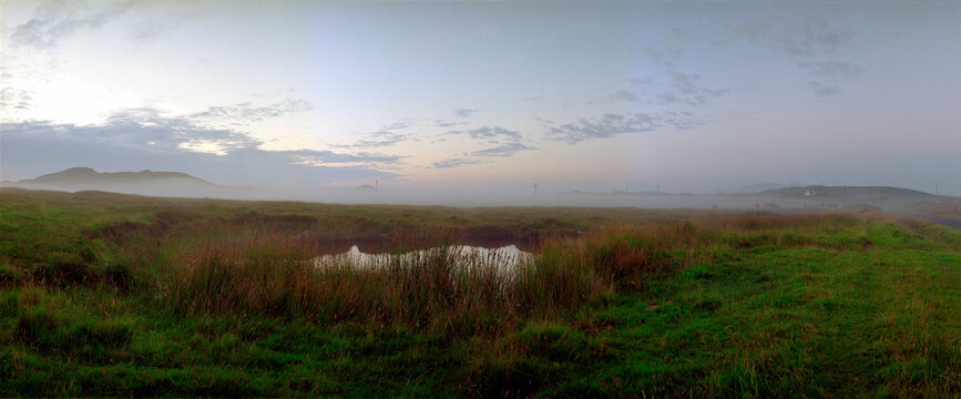 POND AT FIONNPHORT