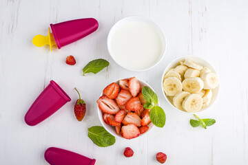 Step by step recipe. Cooking Homemade pink ice cream. Step 1 Ingredients: strawberries, bananas, milk. Natural fruit and berry popsicle sugar free.