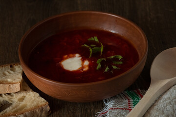 tomato soup with bread