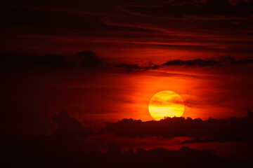 Sun setting, excellent backdrop