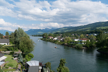 Fototapeta na wymiar スイスの川のある風景