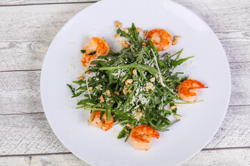 Rocket salad with prawn, parmesan cheese