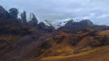 Trekking a la montaña Arcoiris