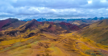 Trekking a la montaña Arcoiris