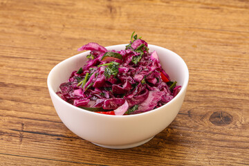 Pickled red cabbage with herbs