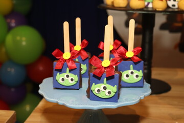 Obraz premium happy birthday cake