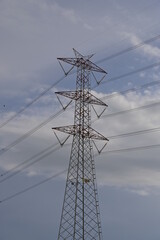 Connessioni elettriche, energia, traliccio alta tensione