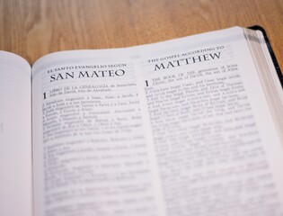 Holy Bible Christian Book  New Testament - Mathew Gospel