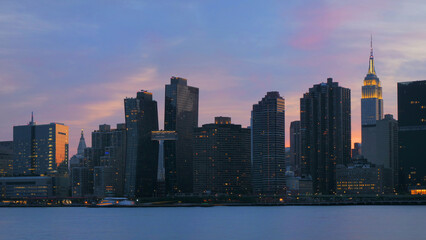 Obraz premium landscape of mid town manhattan NYC evening time 