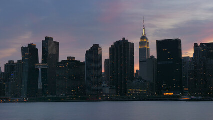 Obraz premium landscape of mid town manhattan NYC evening time 