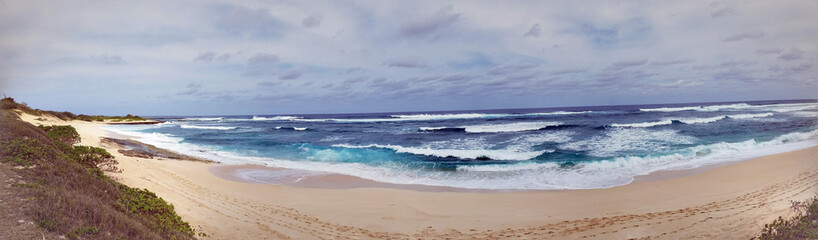 Fototapeta na wymiar Panoramic of Hanakailio Beach