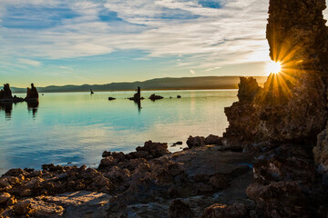 Tufa Towers At Sunrise, South Lake Tufa Trail, Mono Lake, Mono Lake Tufa State Natural Reserve, Lee...