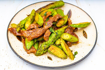 Black pepper asparagus beef dish