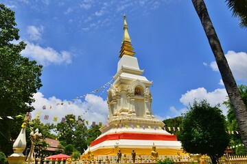 Naklejka premium Ancient Phra That Bang Phuan pagoda, NongKhai province Thailand.