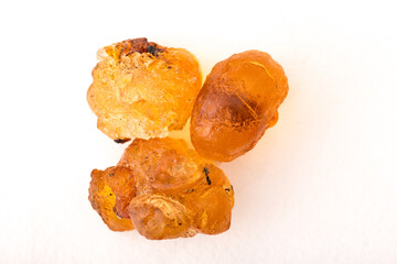 Golden yellow peach gum