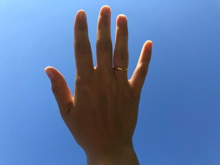 hand in the sky wedding ring