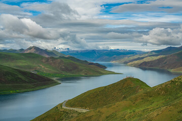Fototapeta na wymiar Yamdrok Tso, a sacred lake in Tibet, China, in summer time.