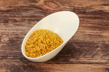 Vegetarian cuisine - dry bulgur for cooking