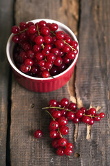 red currant in a bowl