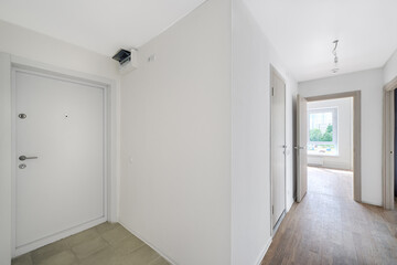 Fototapeta na wymiar Corridor in a new living space
