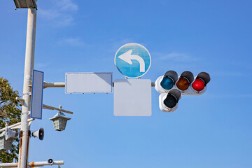 The standard traffic signal in Japan