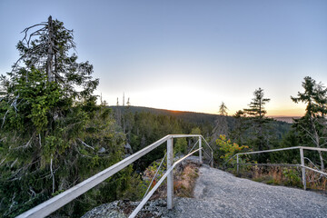 Sonnenuntergang im Fichtelgebirge am Weißmainfelsen Ochsenkopf Sommer Sonne 